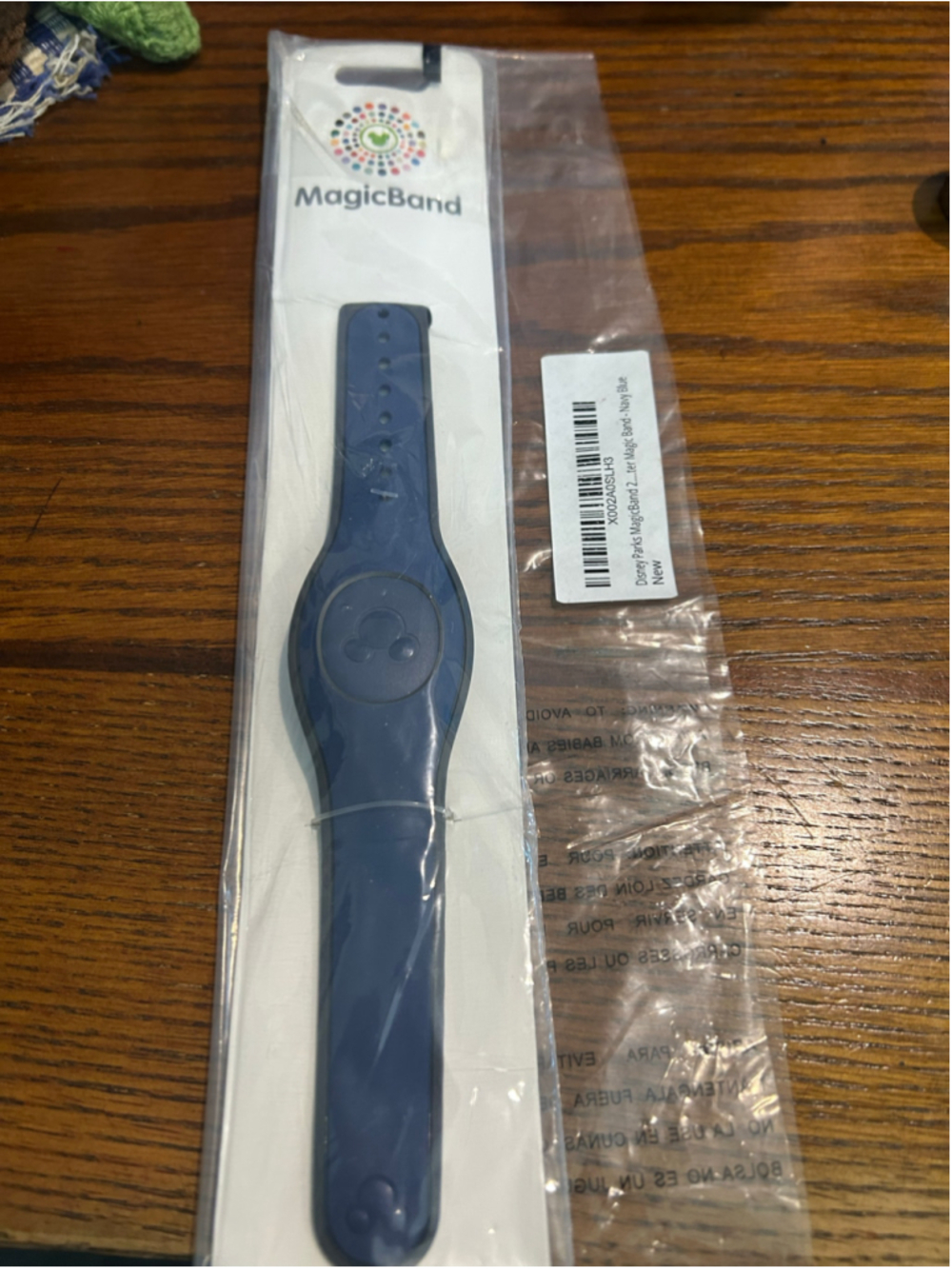 Disney Parks new/sealed Disney Parks MagicBand 2 collectible
